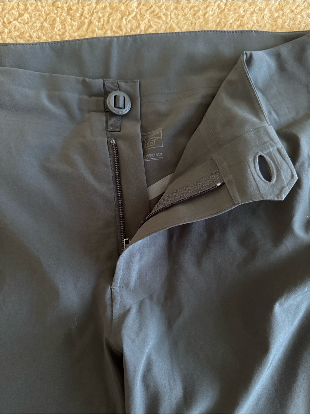 patagonia dirt craft 12” short - size 6 - Picture 9 of 10